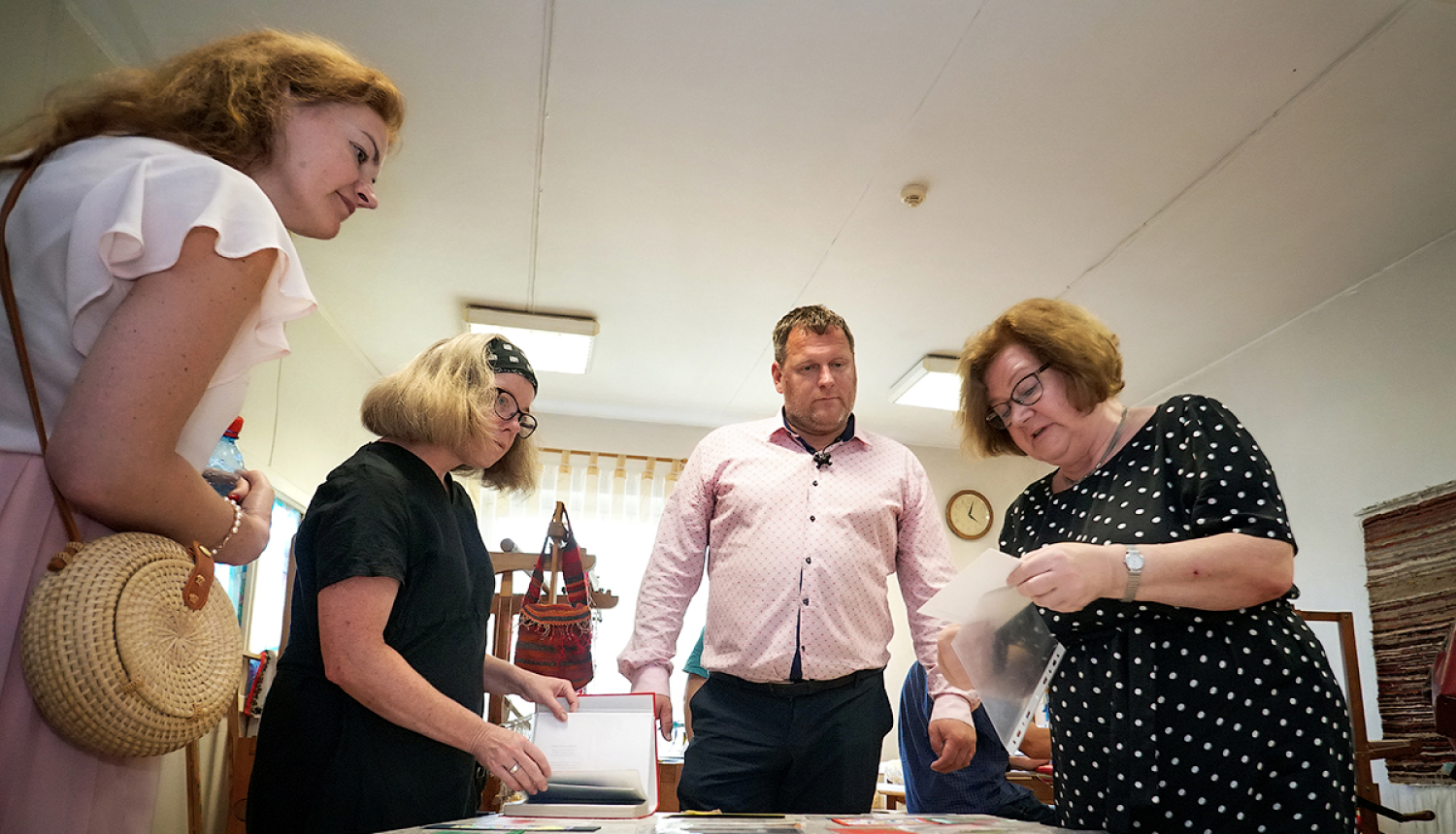 Rīgas domes Sociālo jautājumu komitejas deputāti apmeklē Biedrību "Saule"