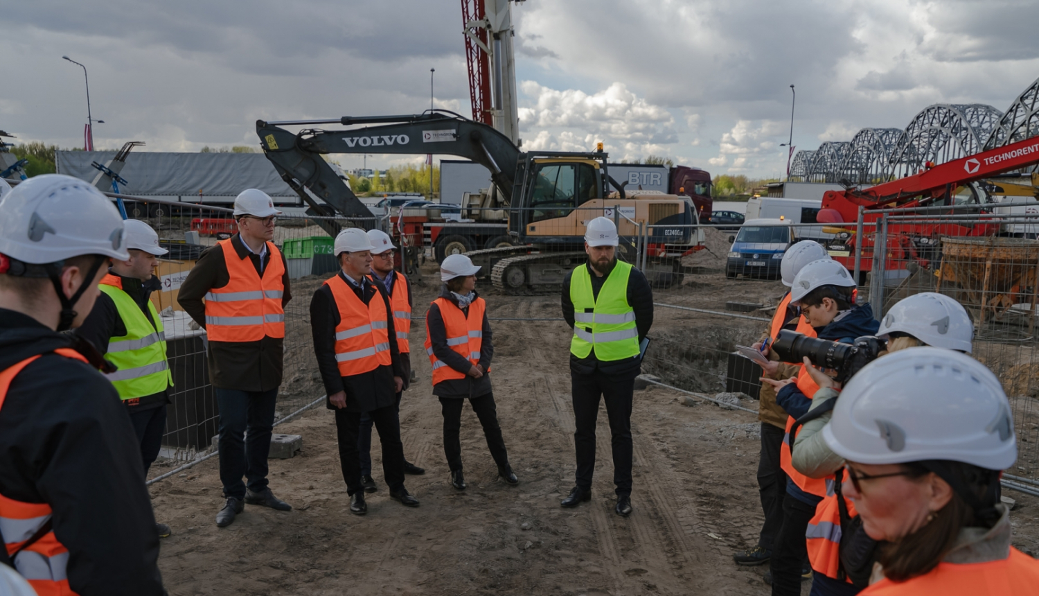 Rd vadība iepazšitas ar Rail Baltica izbūves darbiem