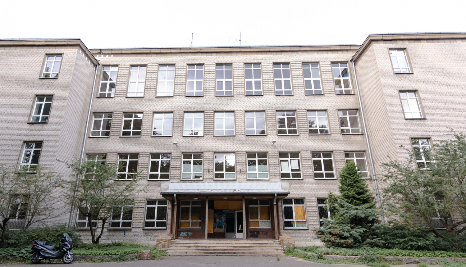 Rīgas pašvaldības policijas videonovērošanas centra ēka Lēdurgas ielā