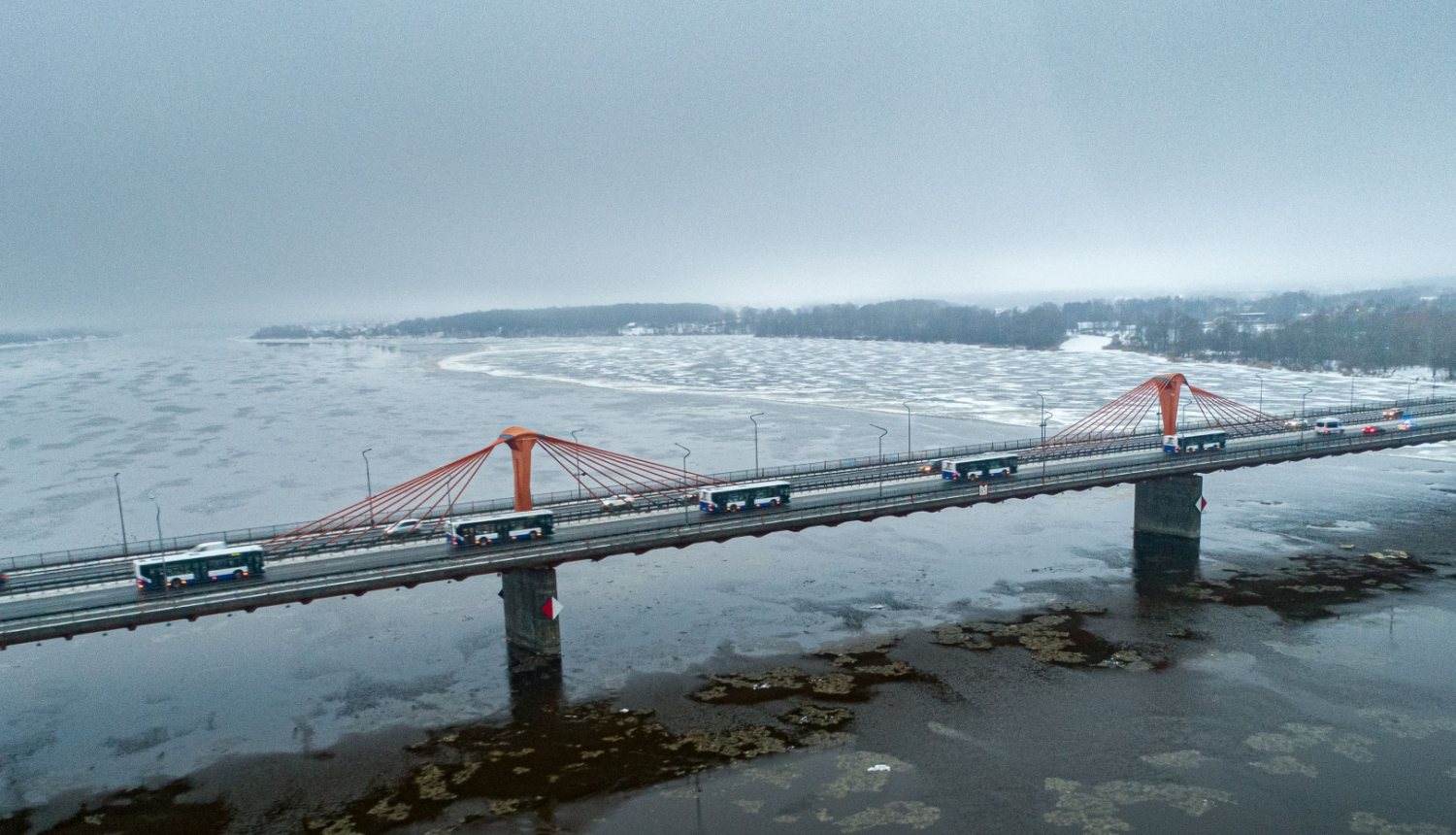 Rīgas satiksmes autobusi uz Dienvidu tilta