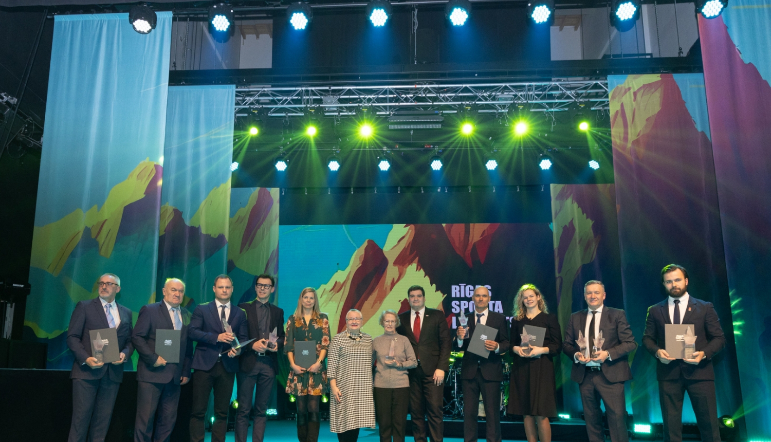 Rīgas domes vadība un Rīgas sporta laureāti 2023