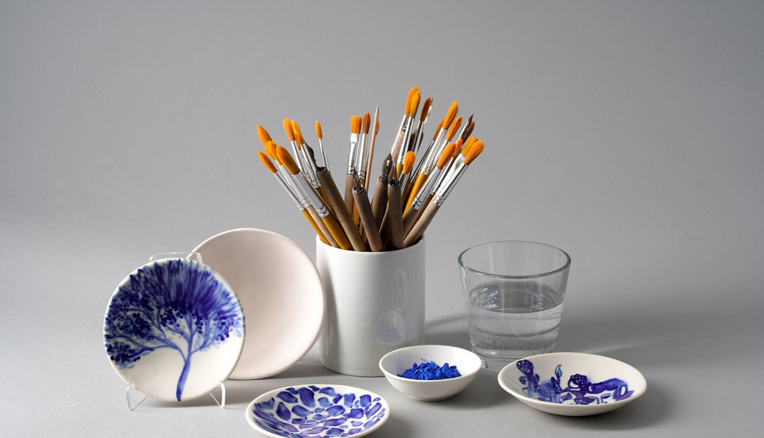 Priekšmeti no porcelāna