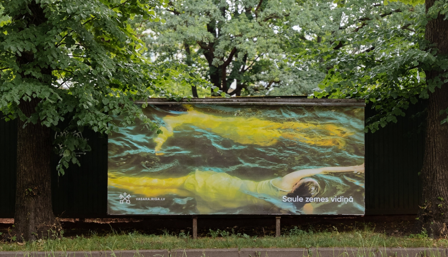 Saule zemes vidiņā noformējums