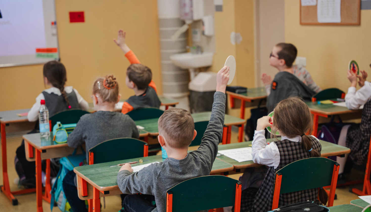 Skolēni klasē