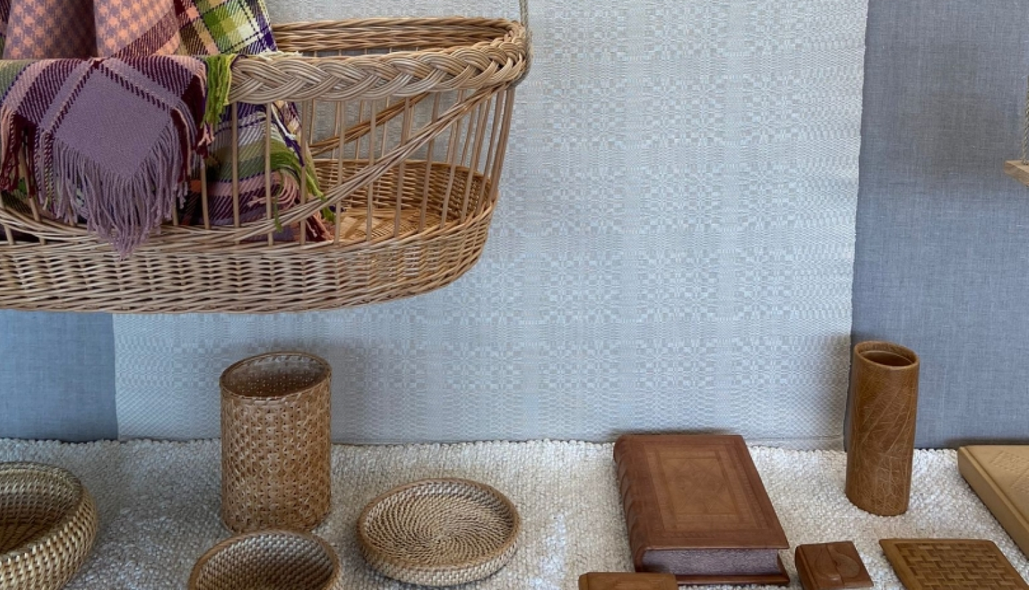 Tautas lietišķās mākslas darbi