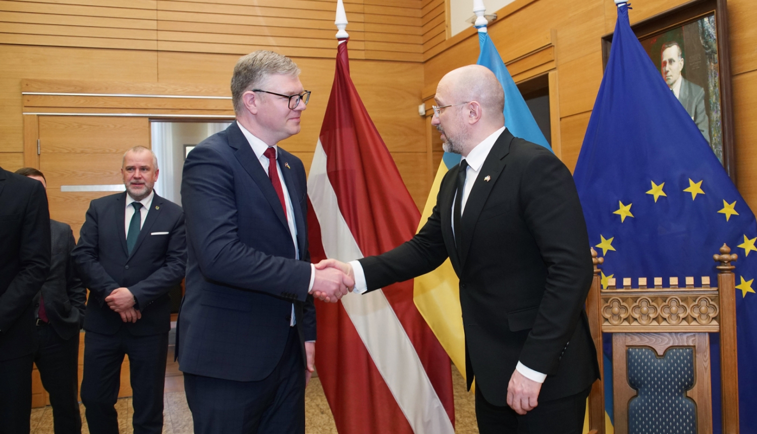 Rīgas domes priekšsēdētājs Vilnis Ķirsis un Ukrainas premjerministrs Deniss Šmihaļs