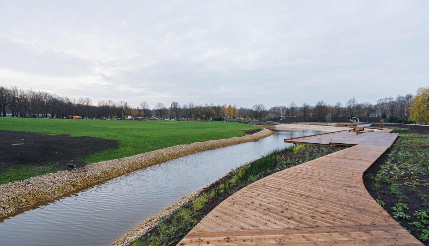 Uzvaras parks pēc rekonstrukcijas