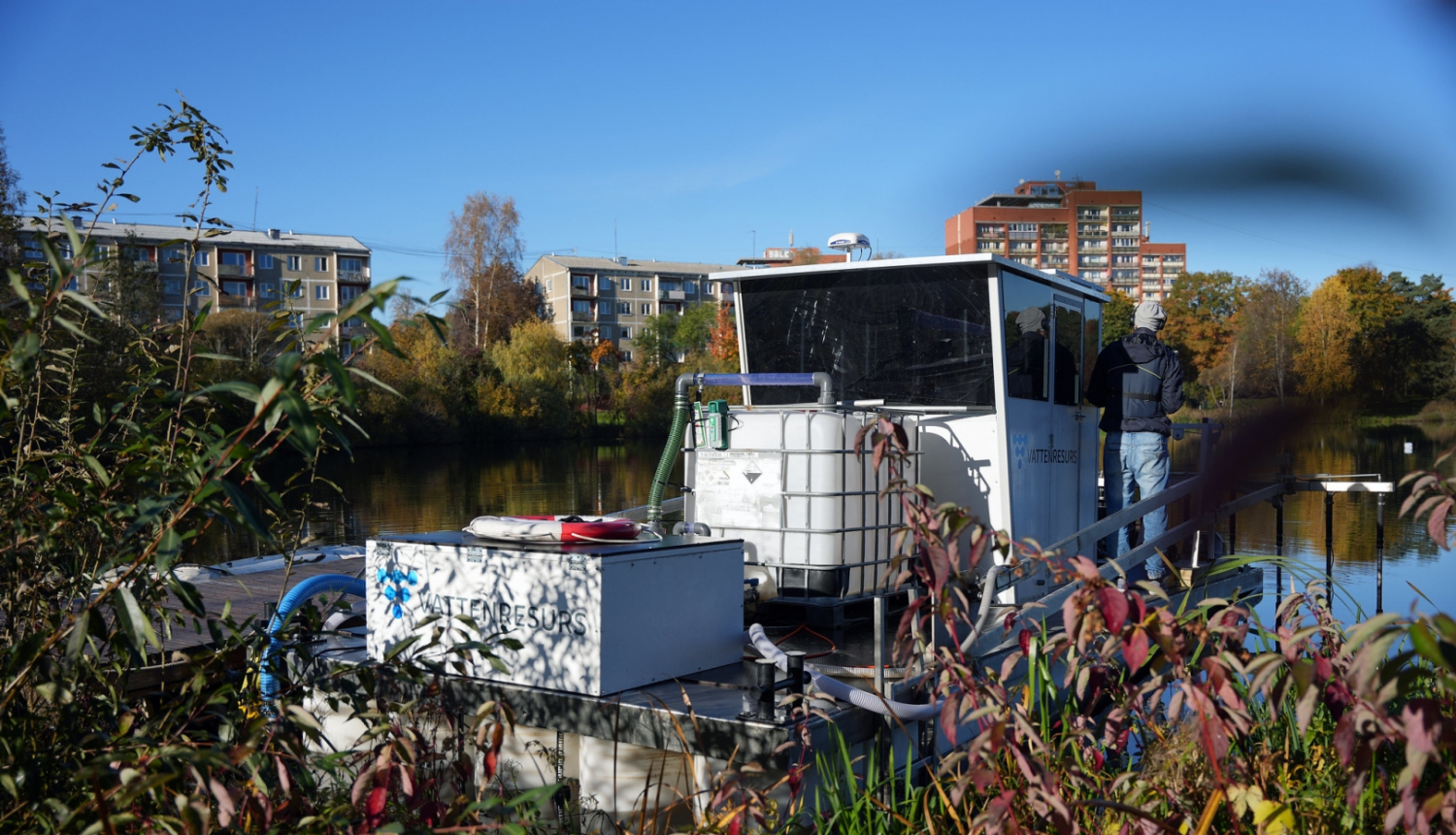 Velnezera attīrīšanas laiva