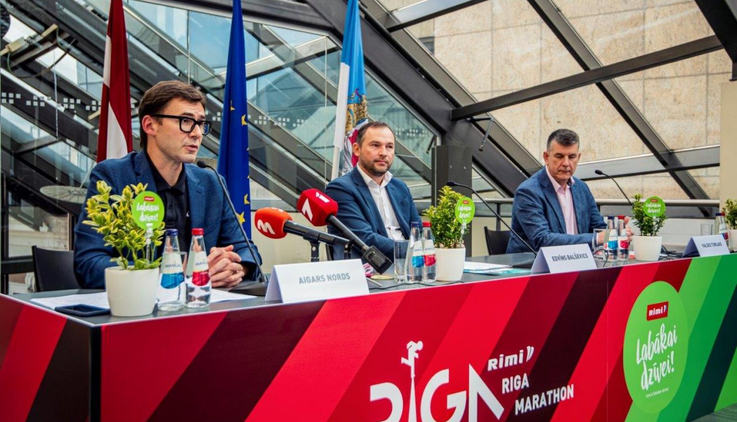 Preses konferencē informē par Rimi Rīgas maratonu