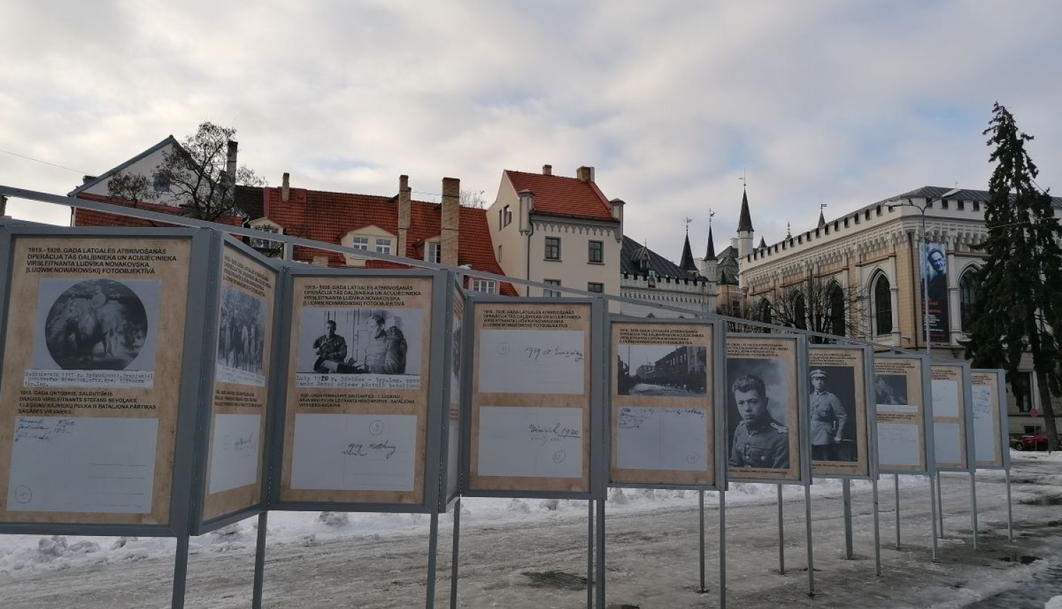 Izstāde līvu laukuma par latgales atbrīvošanas operāciju