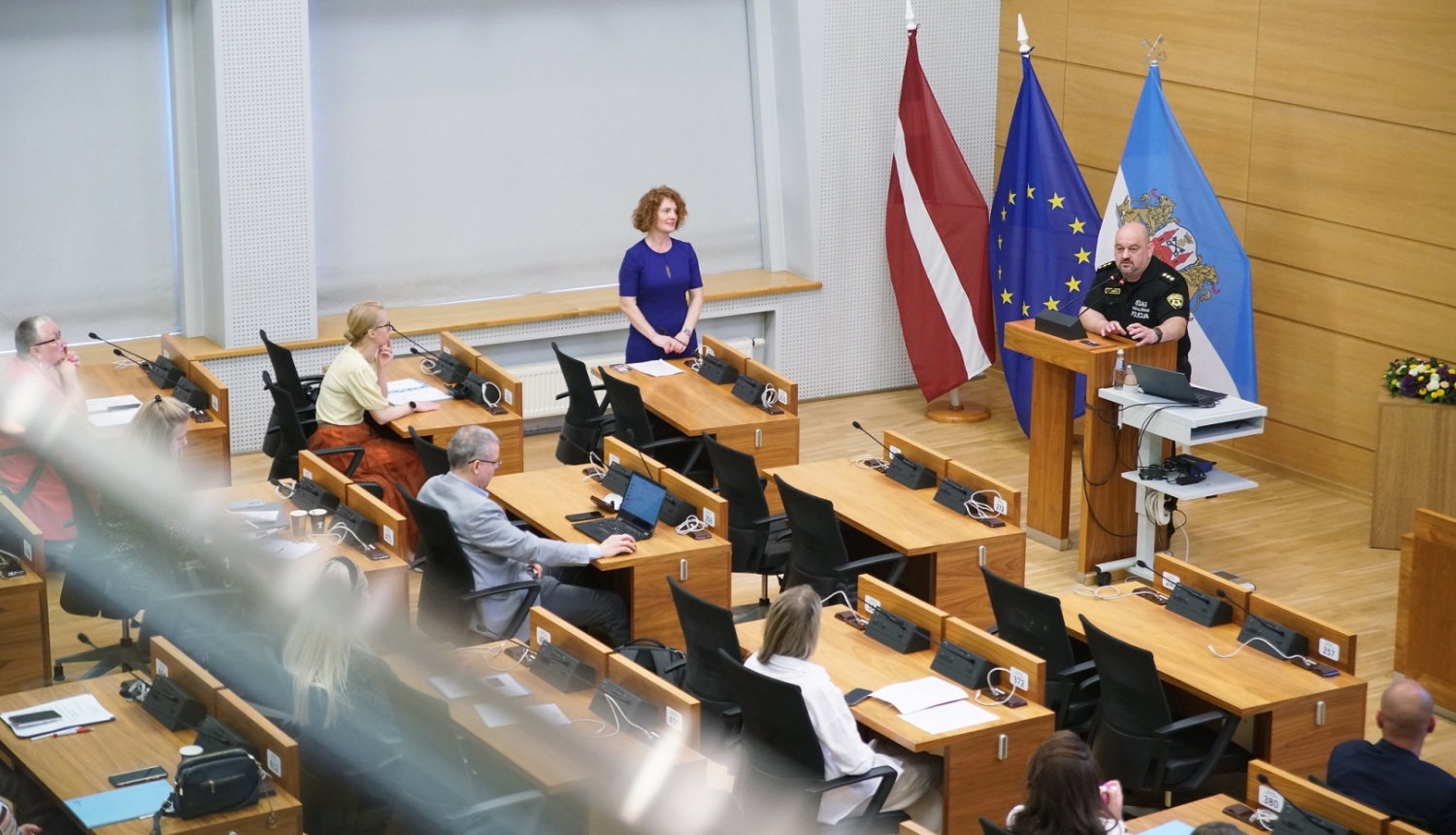 Konference “Pieaugušo neizdarības spogulis”