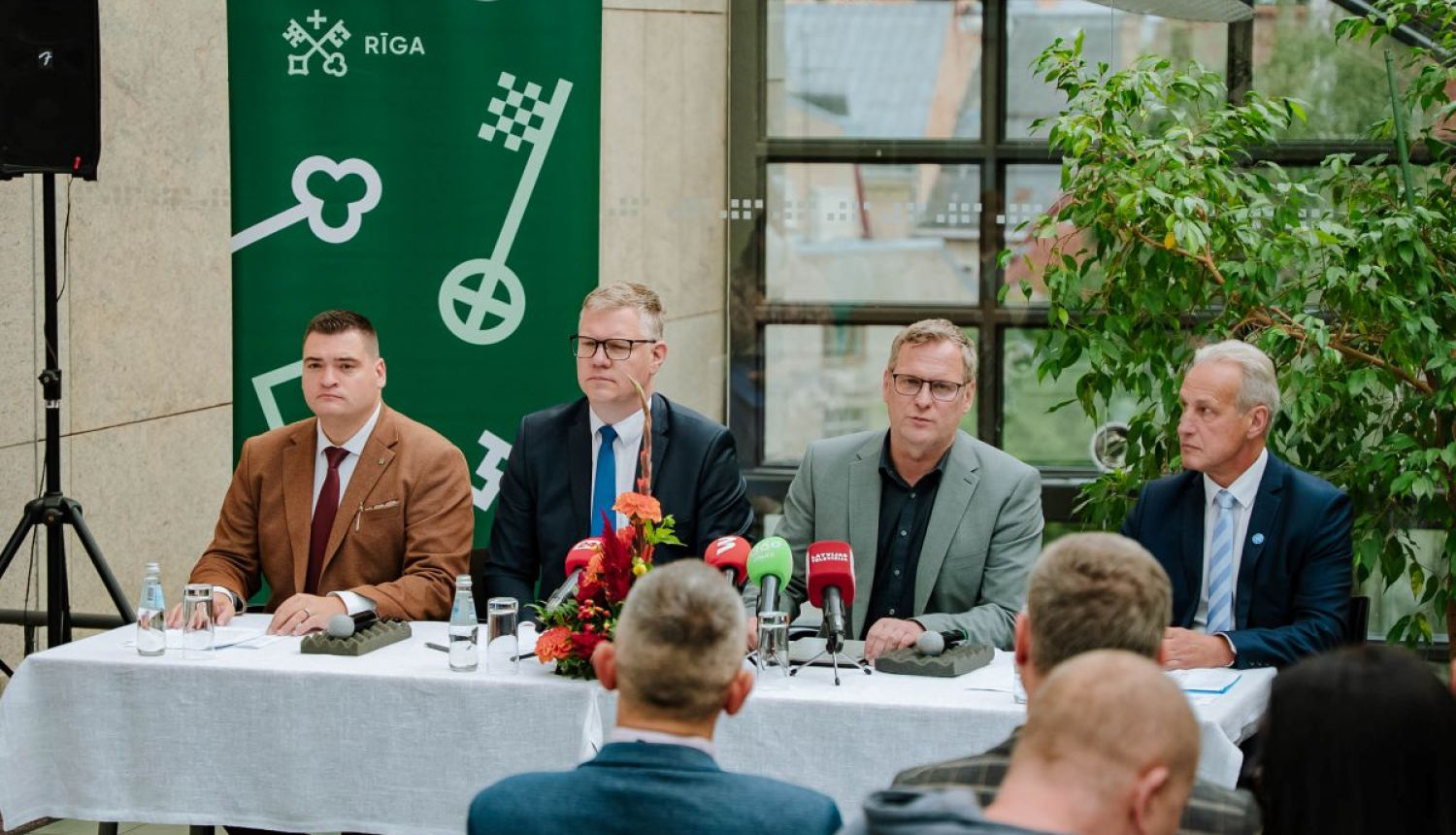 Preses konference par gatavību jaunajam mācību gadam