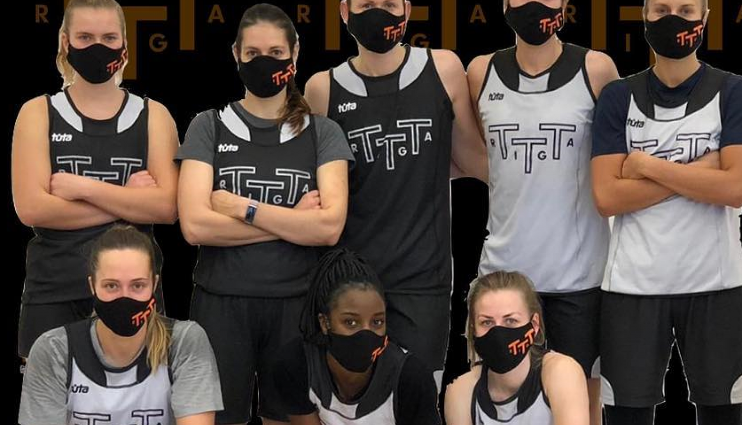 TTT Rīga basketbolistes maskās