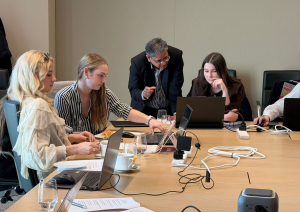 Eiropas Rekonstrukcijas un attīstības bankā Rīgas vidusskolēni